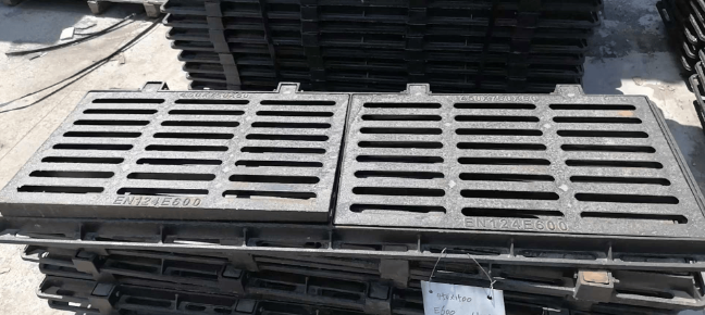 阳朔球墨铸铁连体双篦展示